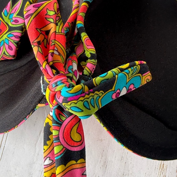 Victoria’s Secret beach sexy gorgeous push-up swim top multicolored paisley 36 C - Picture 11 of 12